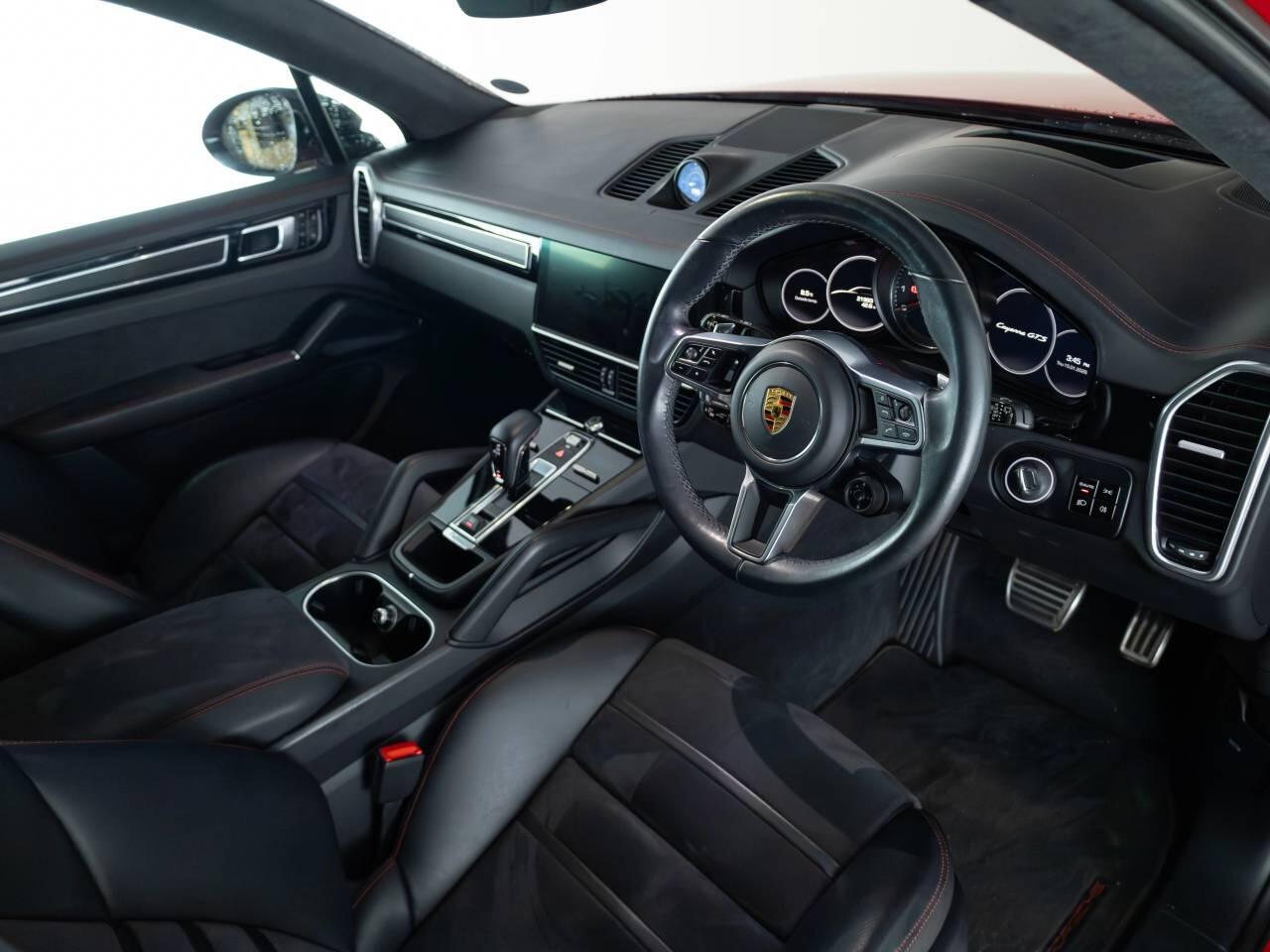 Used Porsche Cayenne 2020 for sale - 77231837: Photo 4