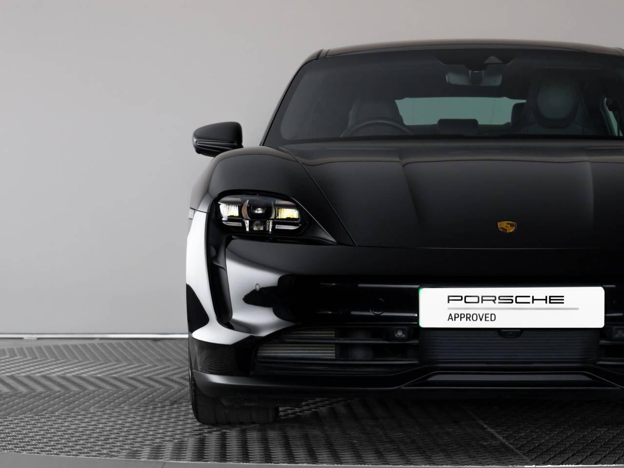 Used Porsche Taycan 2022 for sale - 78190219: Photo 9