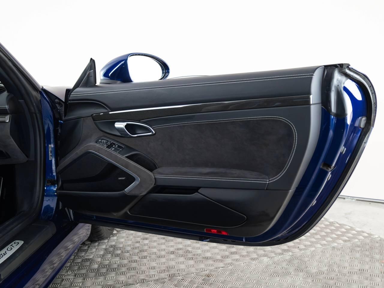 Used Porsche Boxster 2020 for sale - 77442447: Photo 12