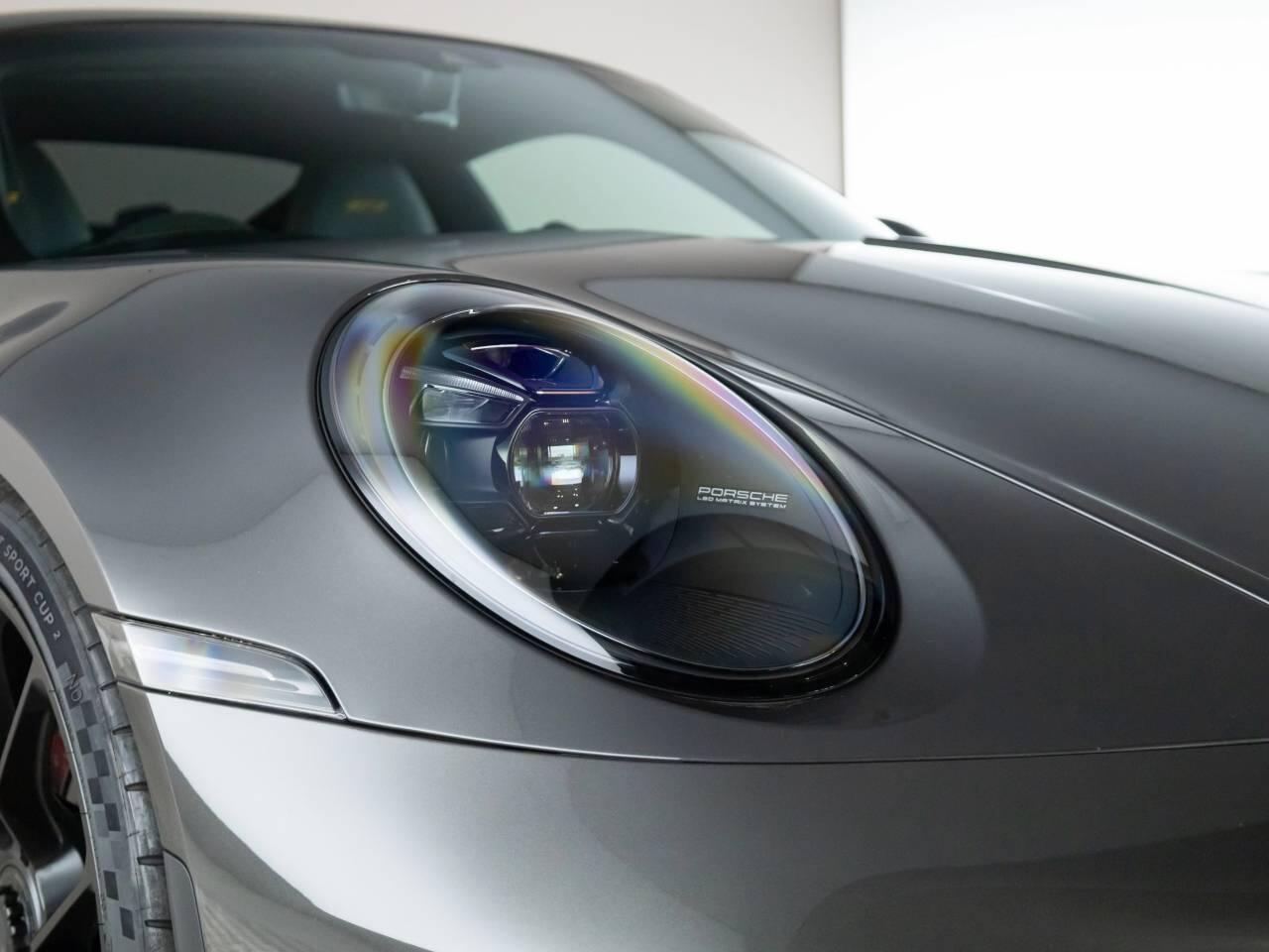 Used Porsche 911 2022 for sale - 76717049: Photo 11