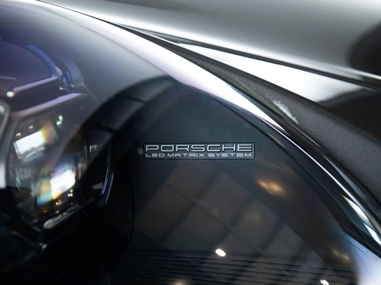 Used Porsche 911 2022 for sale - 76717049: Photo 12