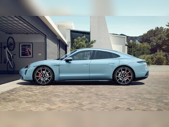 Used Porsche Taycan 2022 for sale - 77360351: Photo