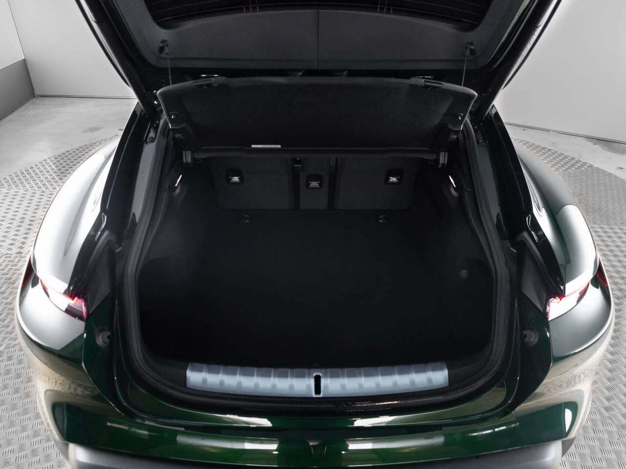 Used Porsche Taycan 2024 for sale - 77972277: Photo 8