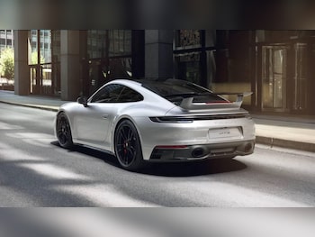 Porsche - 911