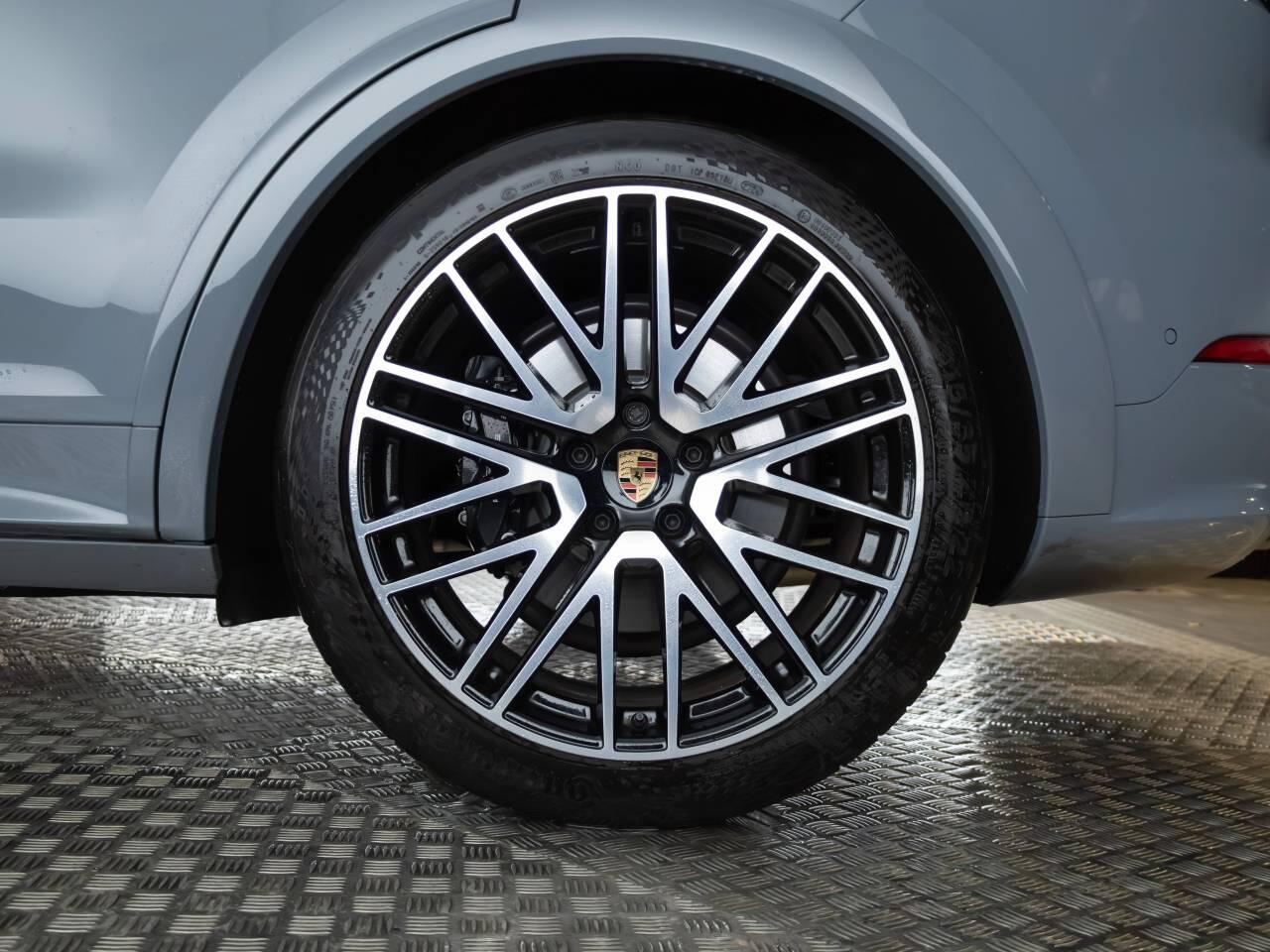 Used Porsche Cayenne 2025 for sale - 77397243: Photo 6