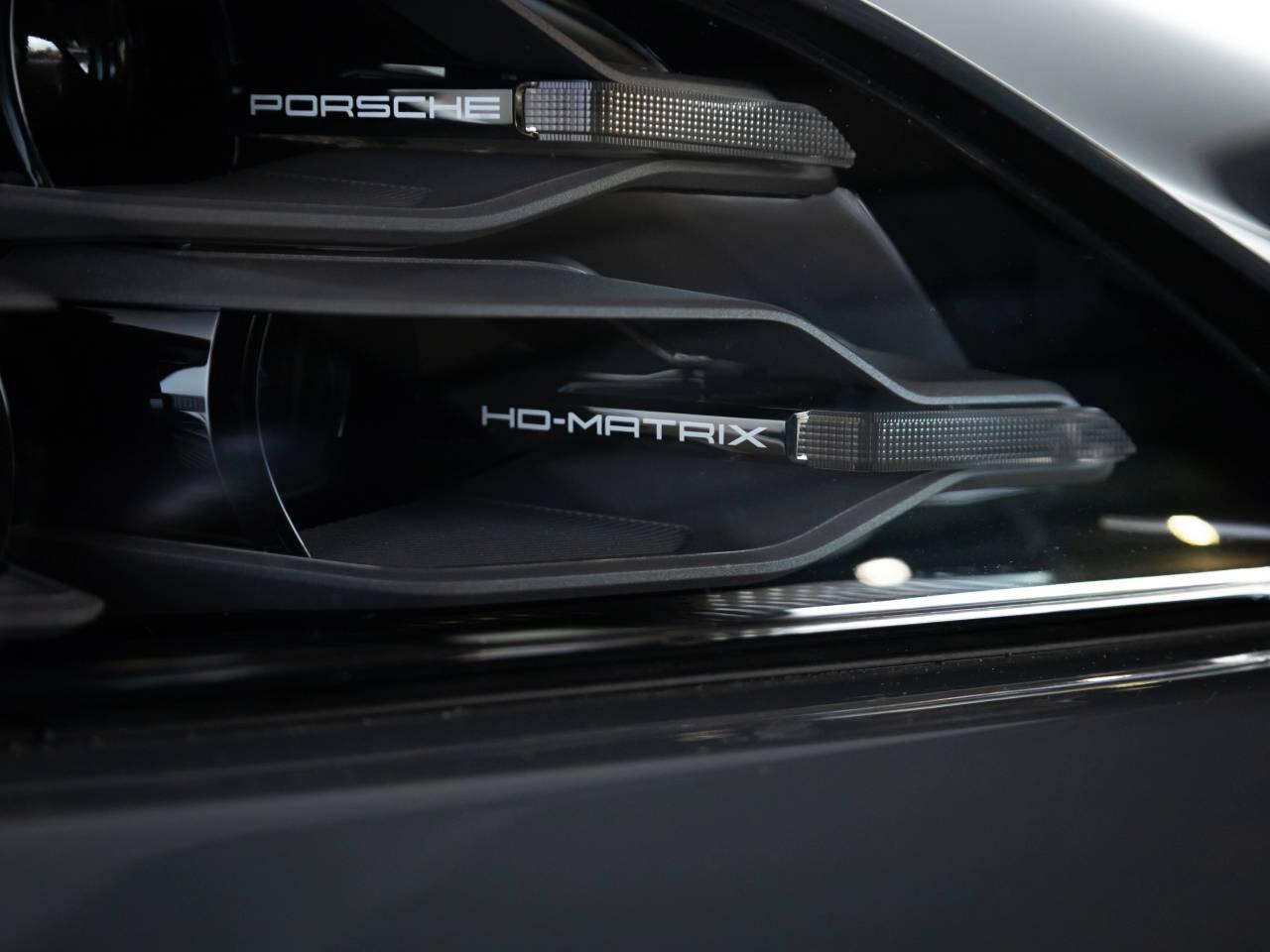 Used Porsche Taycan 2025 for sale - 78190226: Photo 11