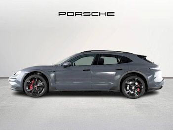 Used Porsche Taycan 2025 for sale - 78190226: Photo