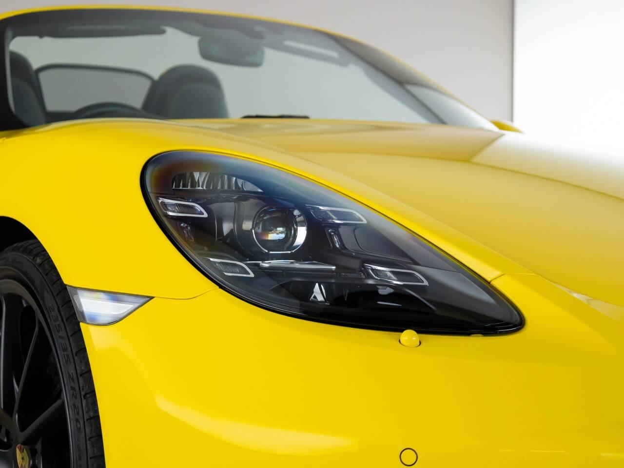 Used Porsche Boxster 2022 for sale - 76378534: Photo 12