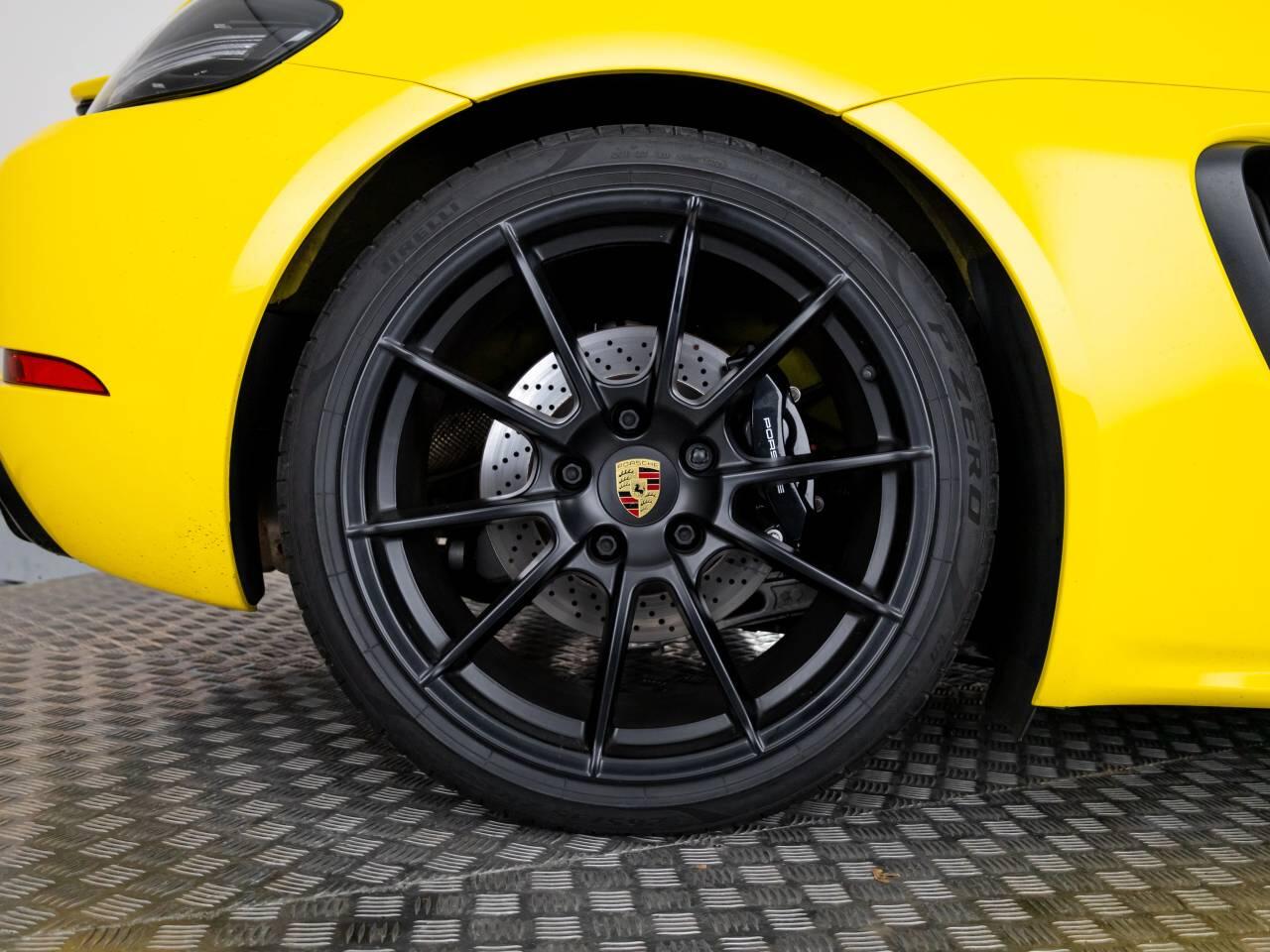 Used Porsche Boxster 2022 for sale - 76378534: Photo 3