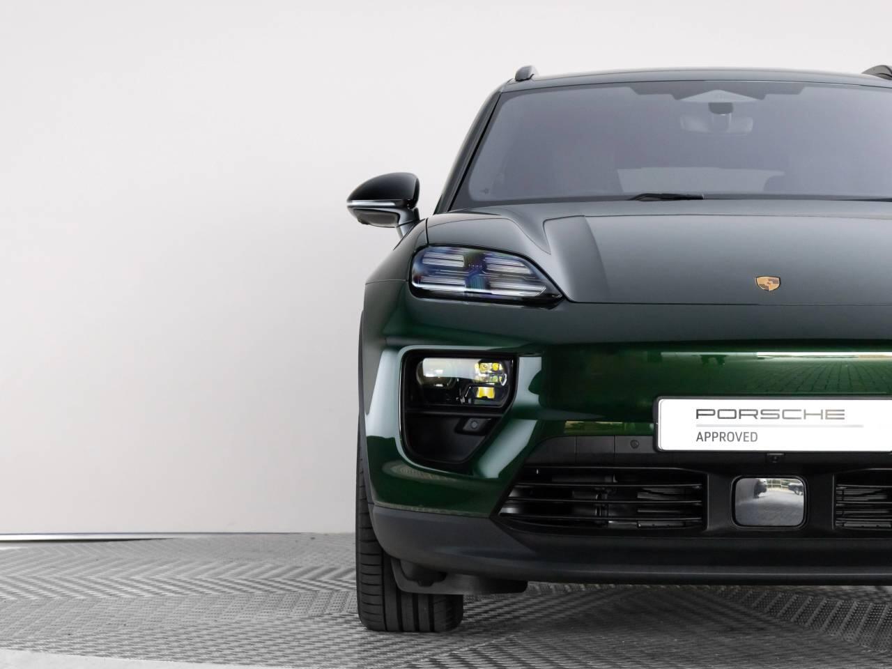 Used Porsche Macan 2025 for sale - 76678175: Photo 9