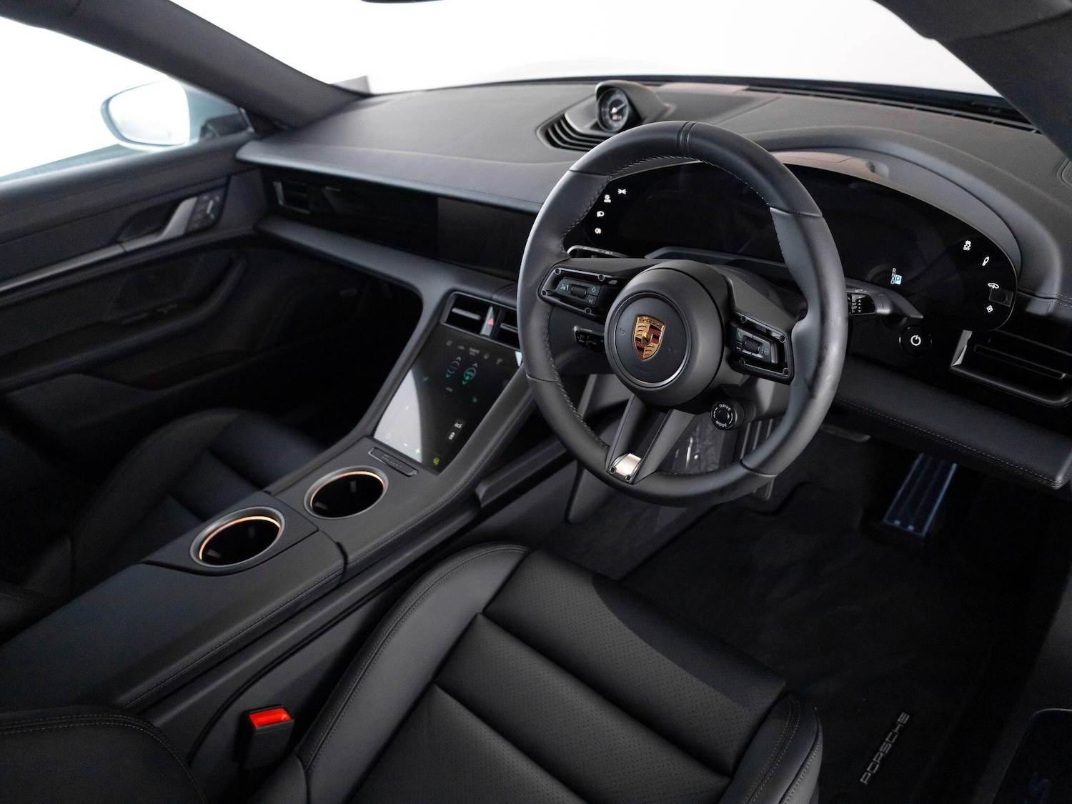 Used Porsche Taycan 2025 for sale - 76977552: Photo 10