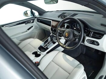 Used Porsche Macan 2024 for sale - 78333140: Photo