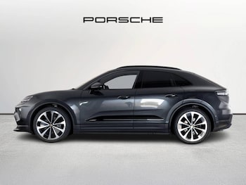 Used Porsche Macan 2024 for sale - 76677088: Photo