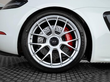 Used Porsche Other 2024 for sale - 76231210: Photo
