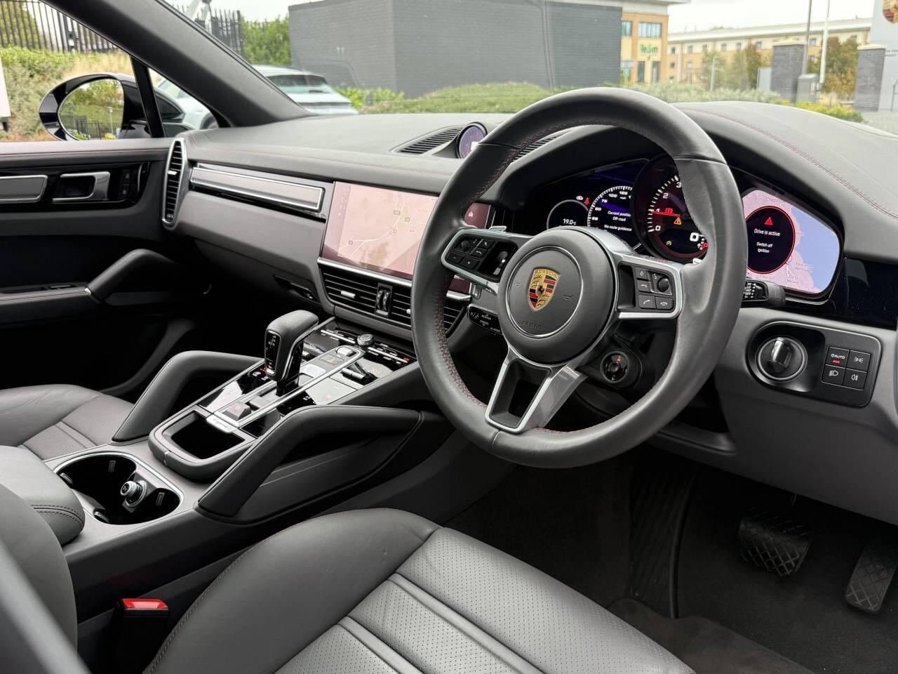 Used Porsche Cayenne 2022 for sale - 76841793: Photo 4