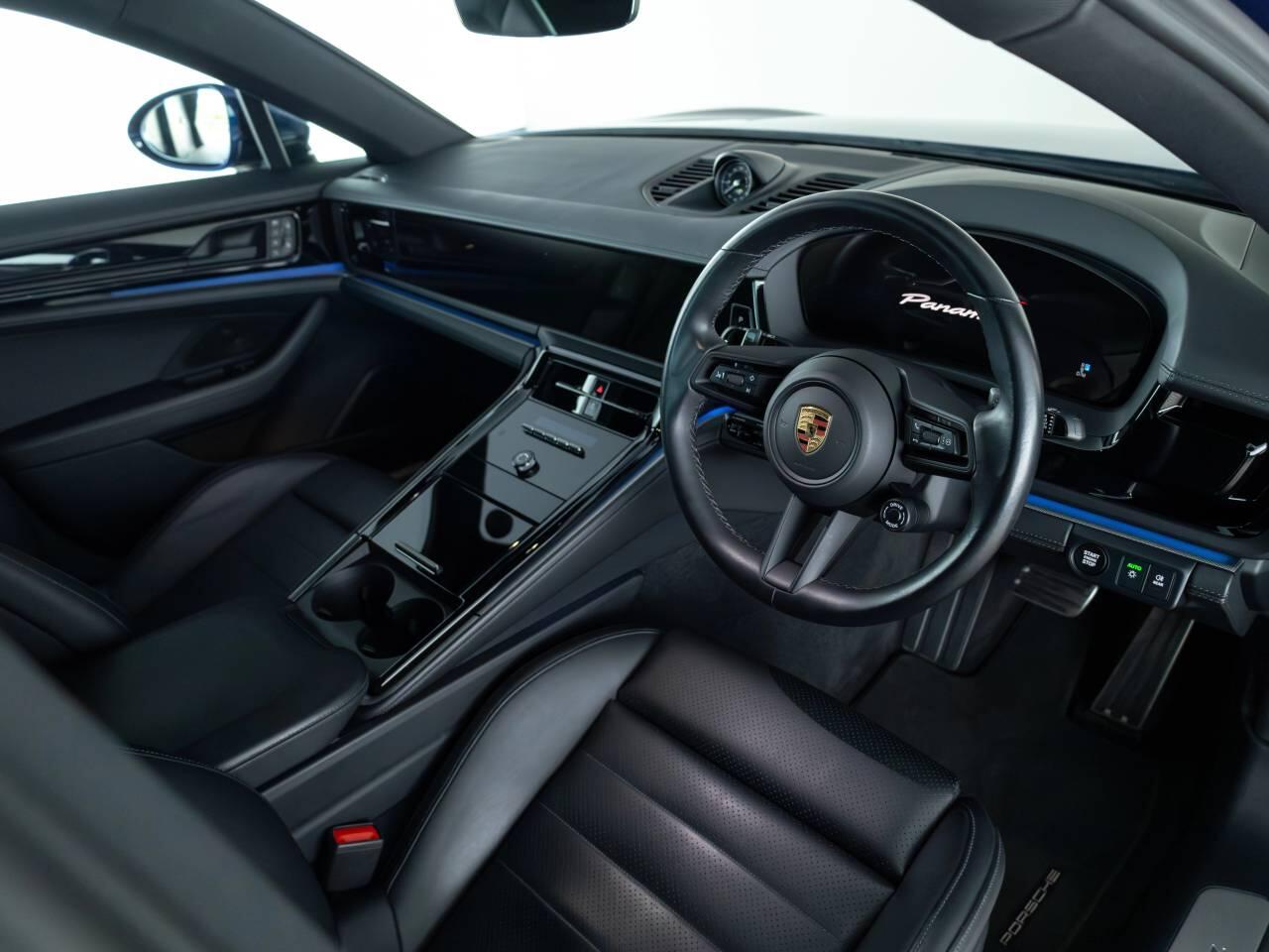 Used Porsche Panamera 2024 for sale - 78059506: Photo 4