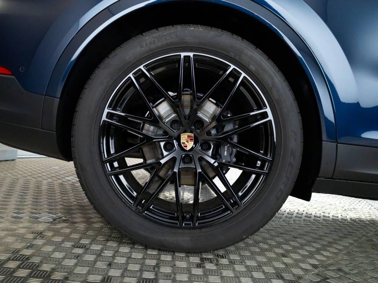 Used Porsche Cayenne 2025 for sale - 77032494: Photo 6