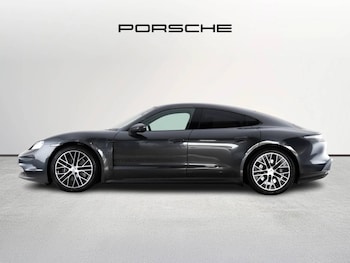 Used Porsche Taycan 2025 for sale - 78190224: Photo