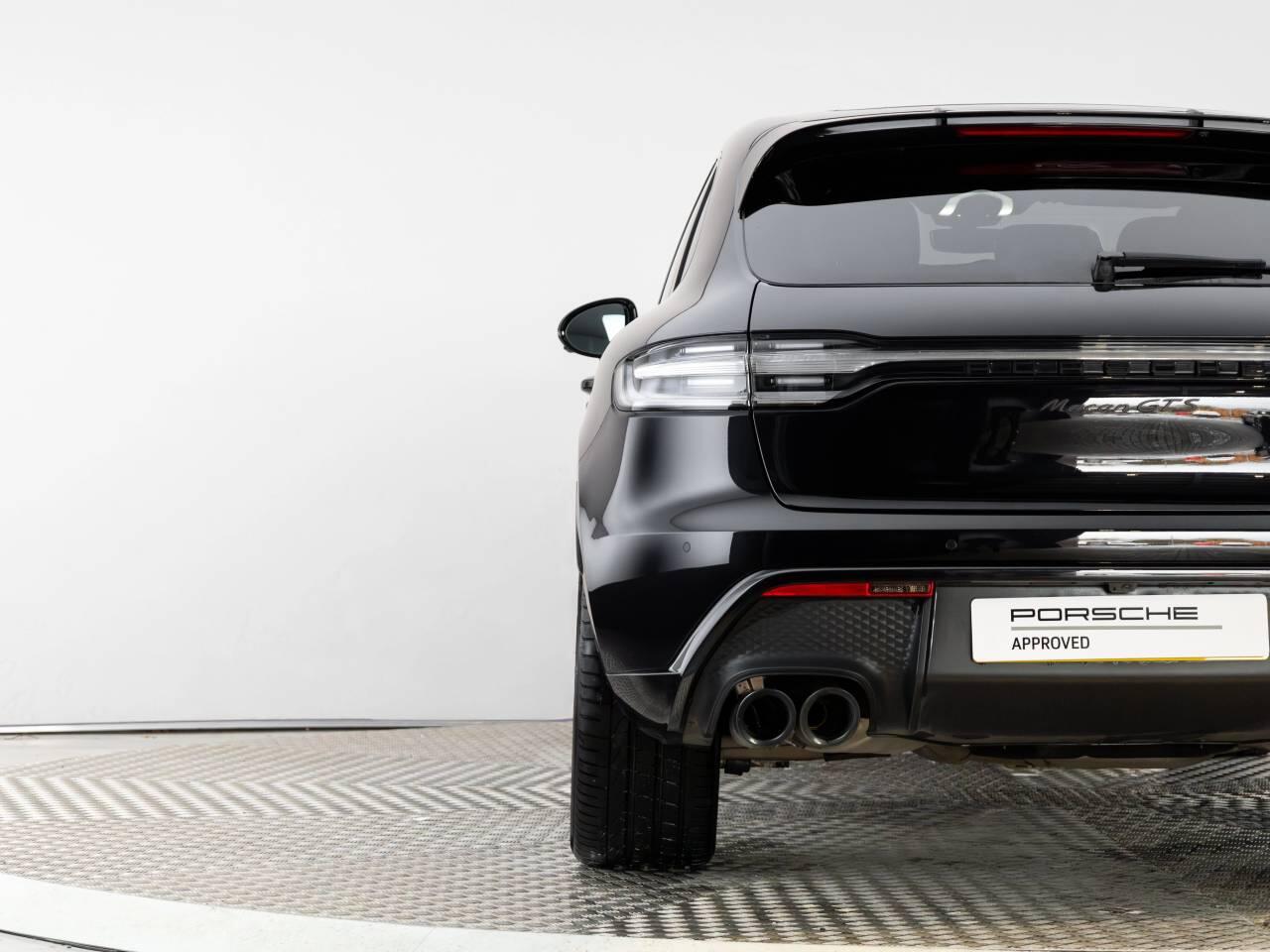 Used Porsche Macan 2024 for sale - 77552011: Photo 11