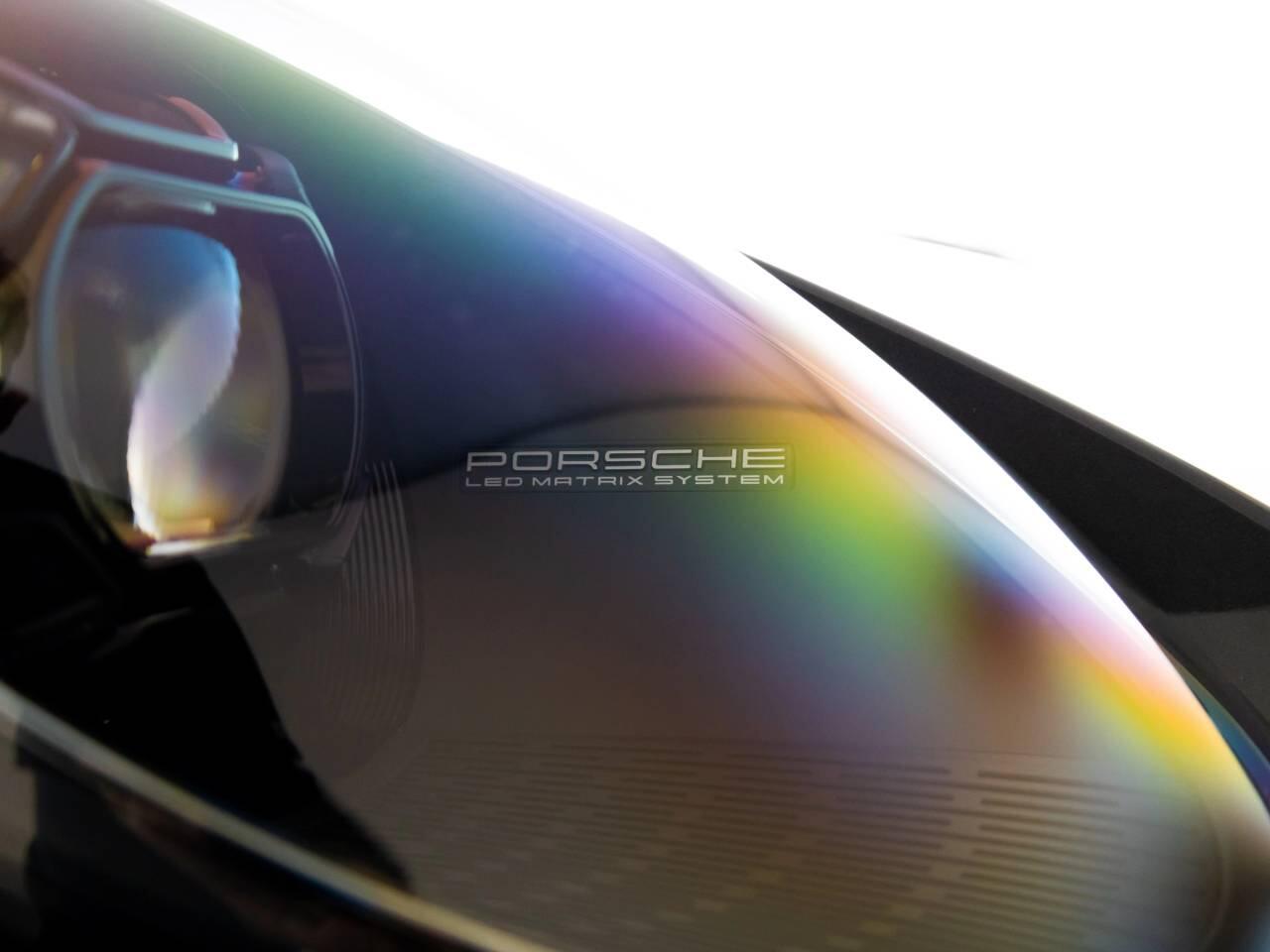 Used Porsche 911 2022 for sale - 76351030: Photo 10