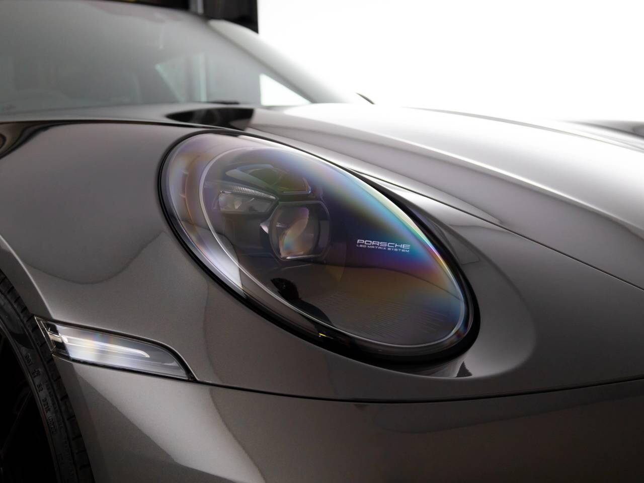 Used Porsche 911 2022 for sale - 76351030: Photo 9