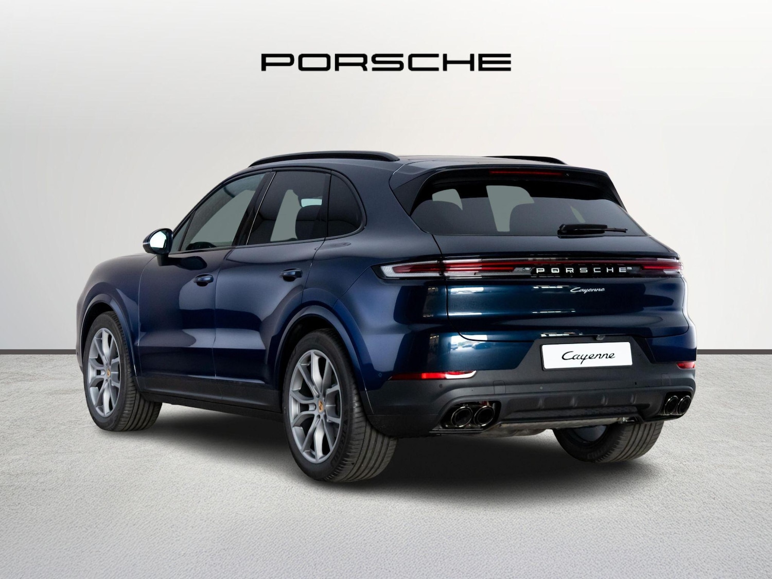 Used Porsche Cayenne 2025 for sale - 76888390: Photo 2