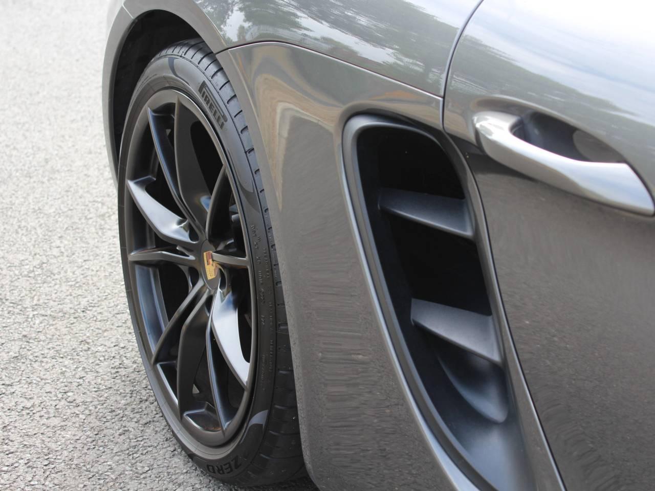 Used Porsche Boxster 2024 for sale - 76914669: Photo 12