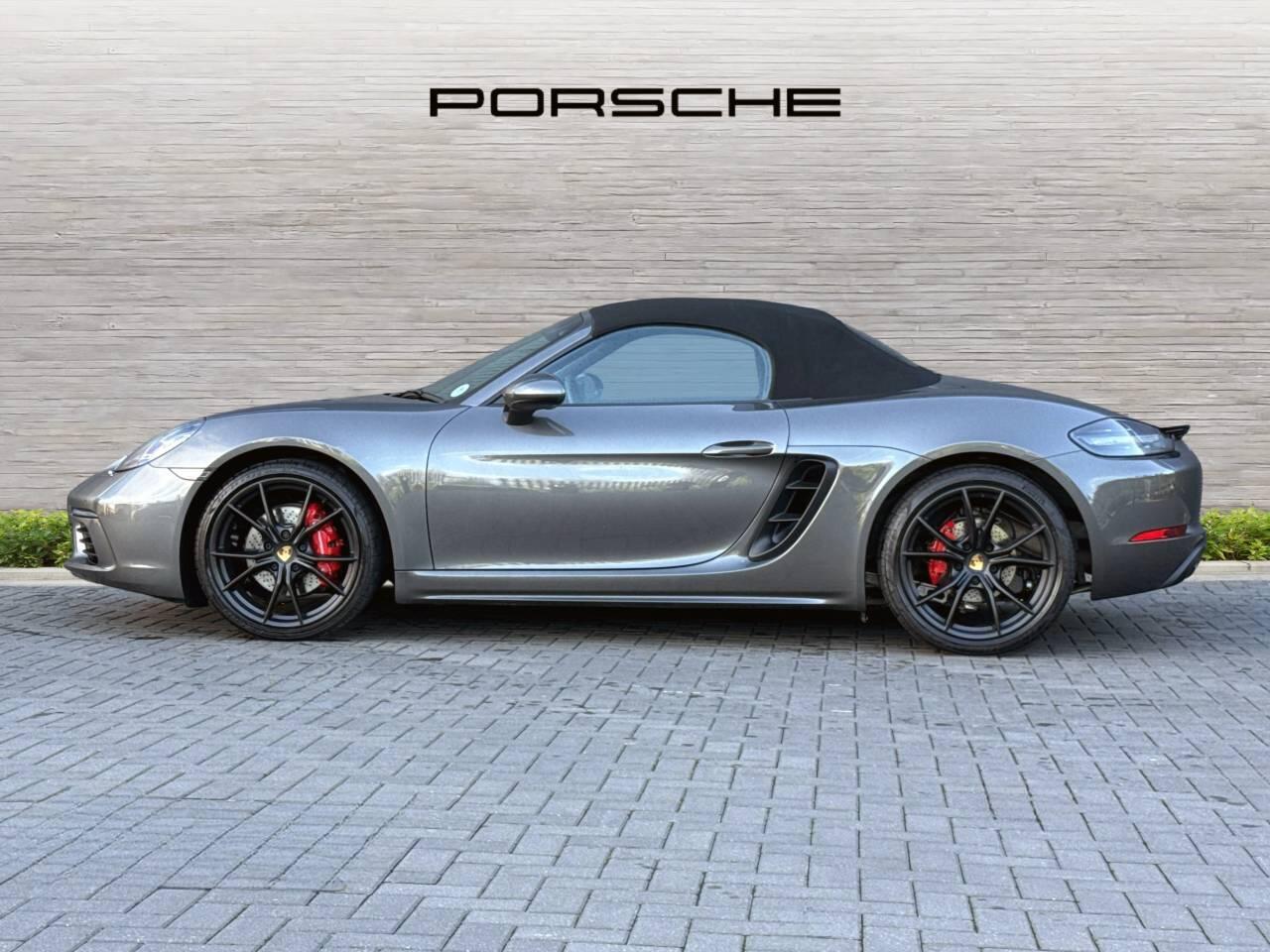 Used Porsche Boxster 2024 for sale - 76914669: Photo 3