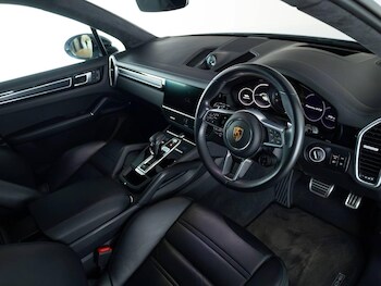 Used Porsche Cayenne 2022 for sale - 77256214: Photo
