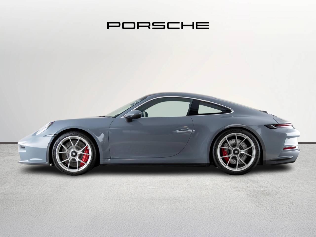 Used Porsche 911 2023 for sale - 78190314: Photo 2