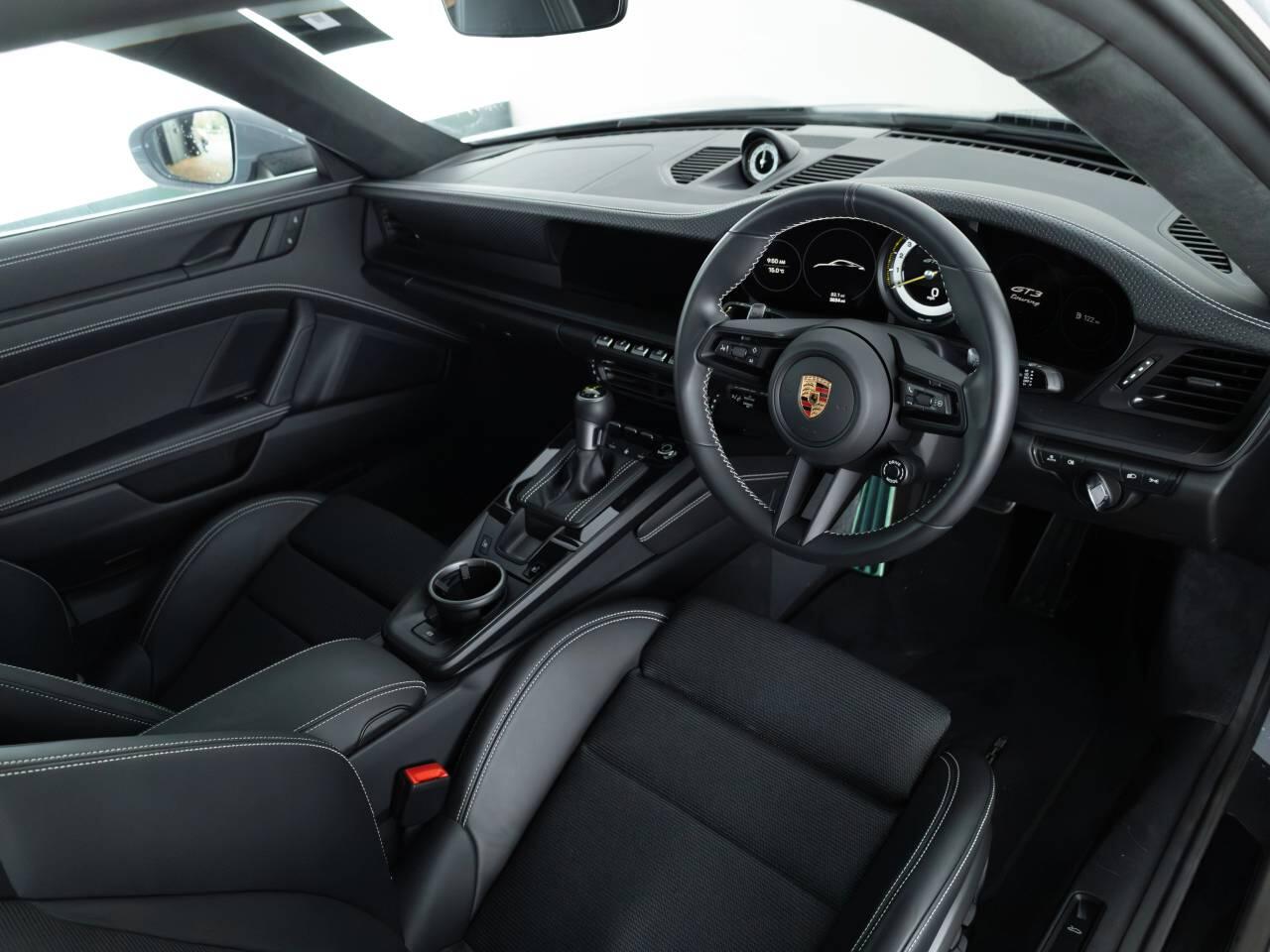 Used Porsche 911 2023 for sale - 78190314: Photo 4