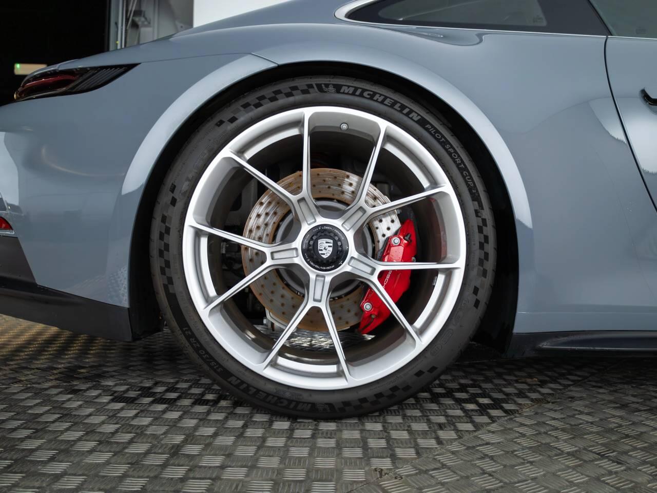 Used Porsche 911 2023 for sale - 78190314: Photo 6