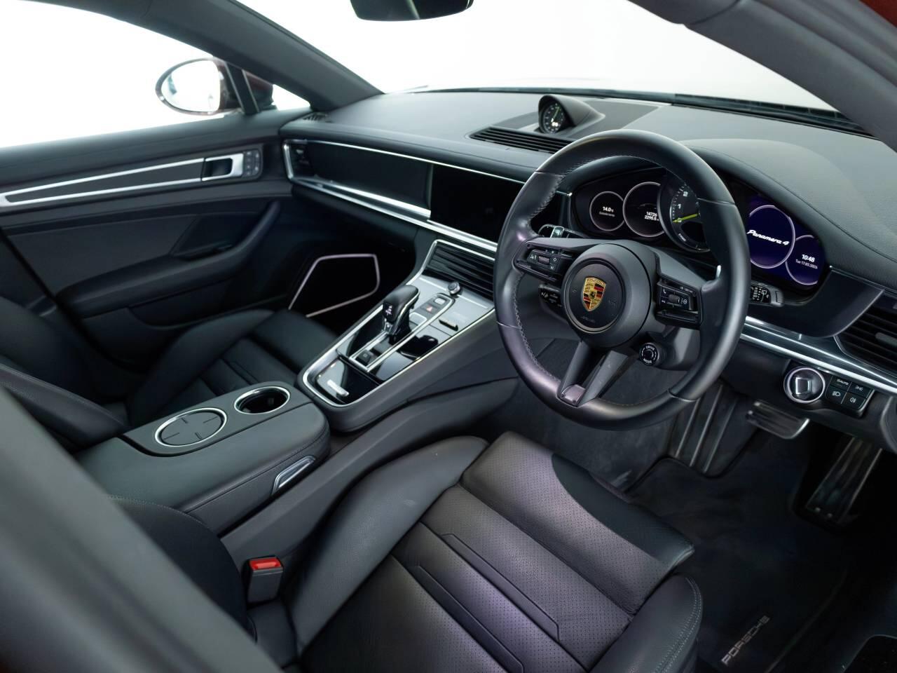 Used Porsche Panamera 2022 for sale - 78005412: Photo 4