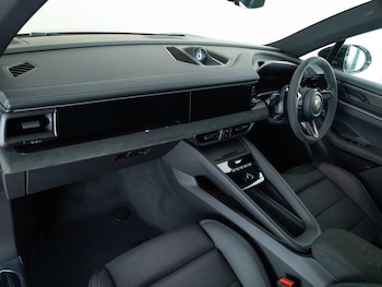 Used Porsche Macan 2026 for sale - 78074594: Photo