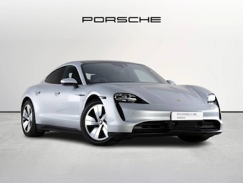 Used Porsche Taycan 2020 for sale - 76680910: Photo
