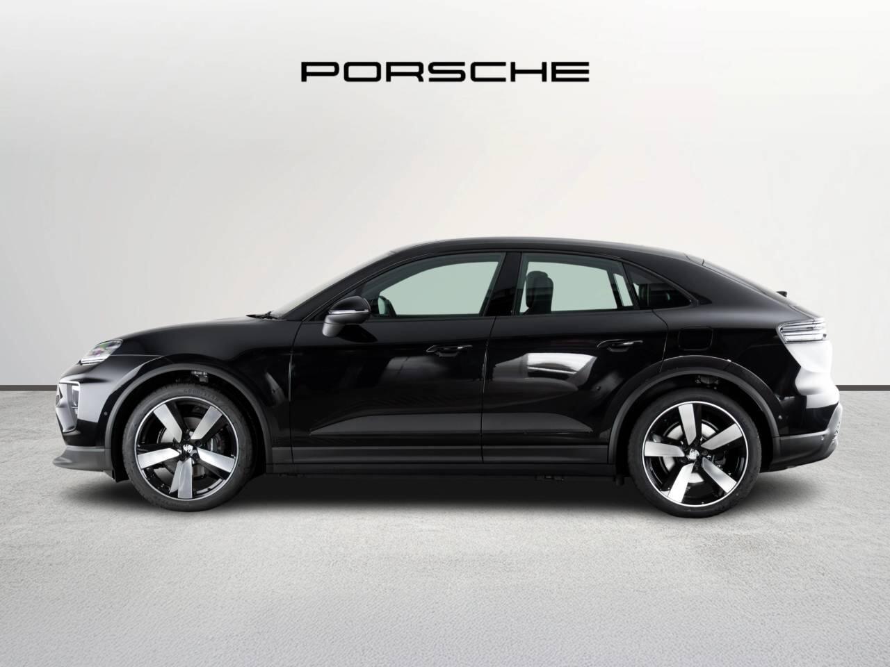 Used Porsche Macan 2025 for sale - 78190255: Photo 2