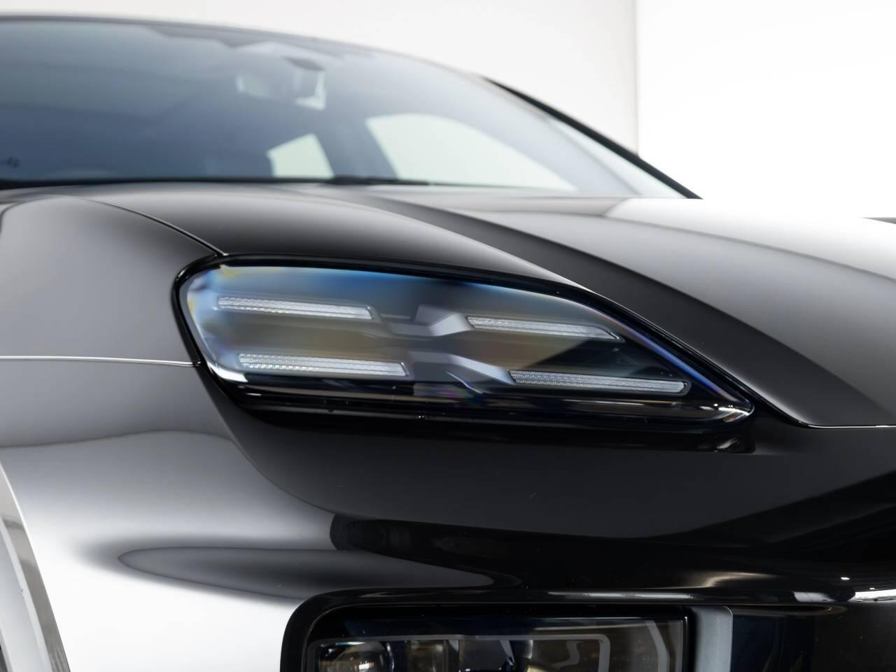 Used Porsche Macan 2025 for sale - 77528557: Photo 10