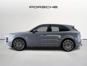 Used Porsche Cayenne 2025 for sale - 77239412: Photo