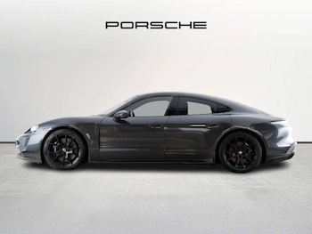 Used Porsche Taycan 2022 for sale - 76691261: Photo