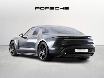 Used Porsche Taycan 2022 for sale - 76691261: Photo