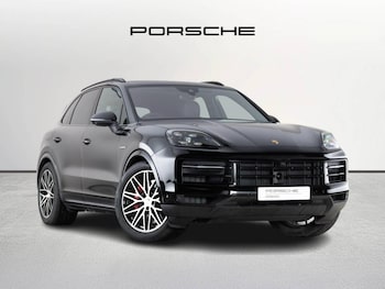 Used Porsche Cayenne 2026 for sale - 78247415: Photo