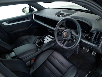 Used Porsche Cayenne 2026 for sale - 78247415: Photo