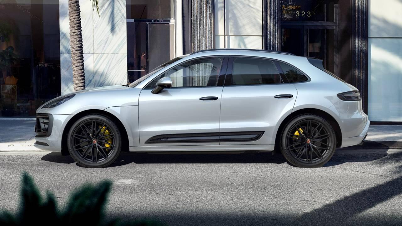 Used Porsche Macan 2023 for sale - 77627273: Photo 2
