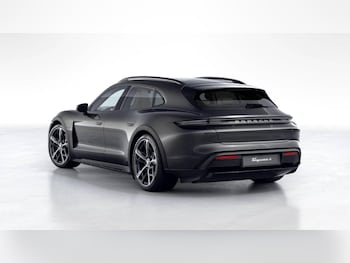 Used Porsche Taycan 2021 for sale - 77360354: Photo