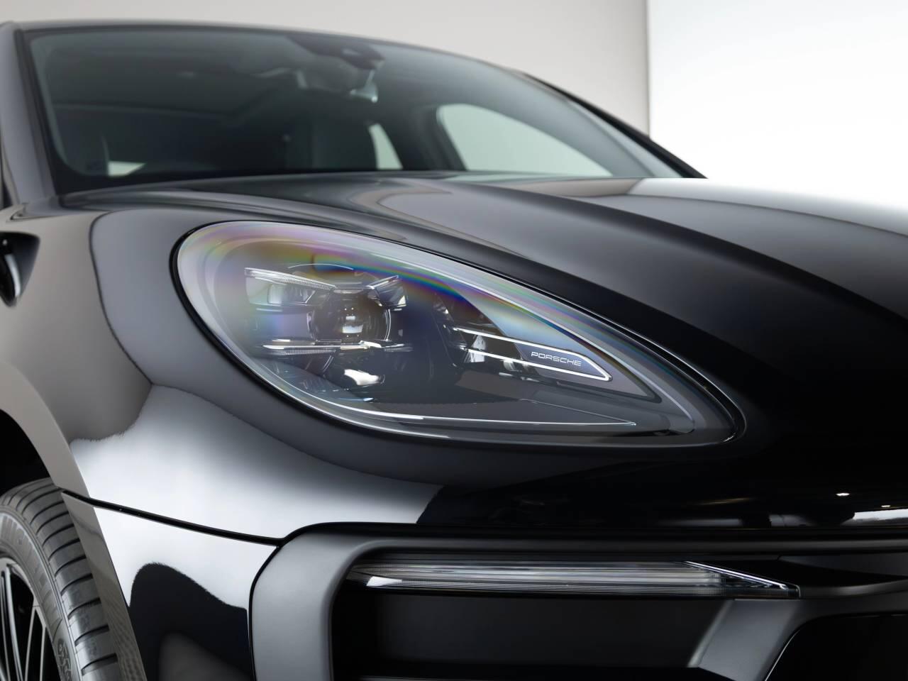 Used Porsche Macan 2026 for sale - 78190257: Photo 10