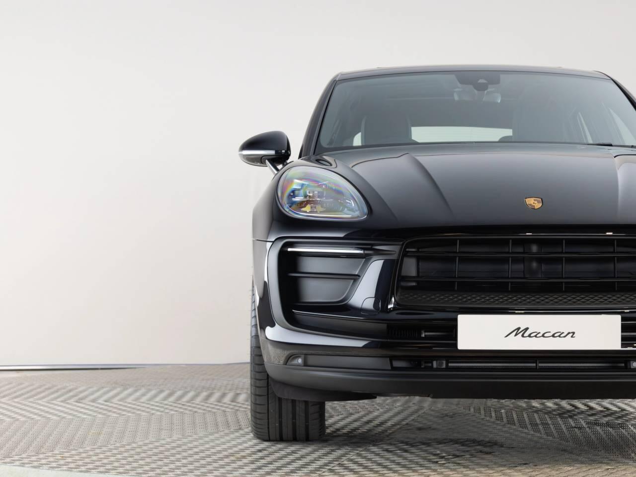 Used Porsche Macan 2026 for sale - 78190257: Photo 9