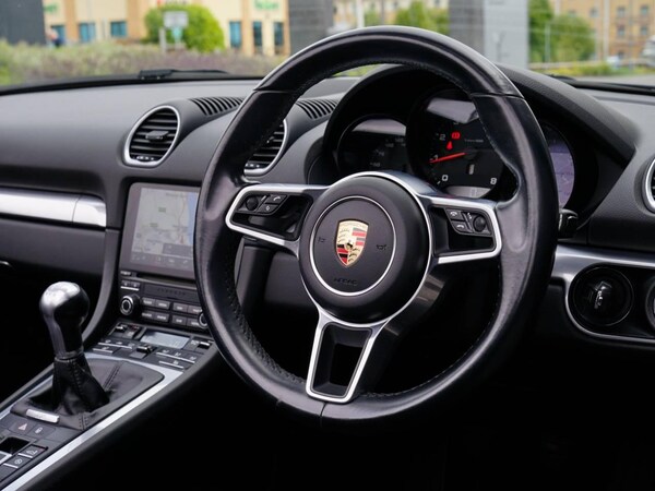 Used Porsche Boxster 2017 for sale - 76241786: Photo 4