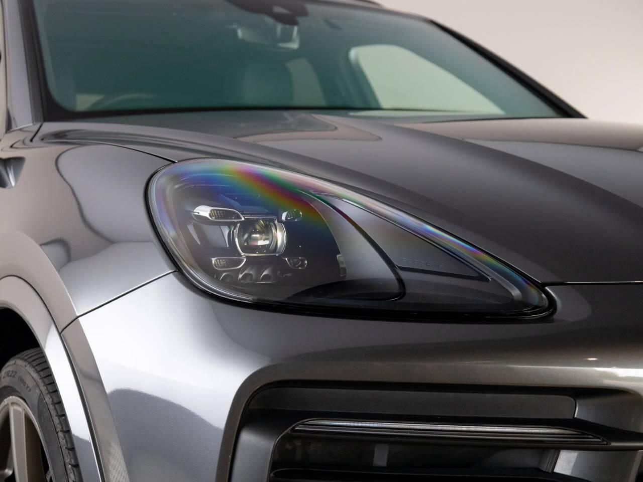 Used Porsche Cayenne 2023 for sale - 76676933: Photo 10