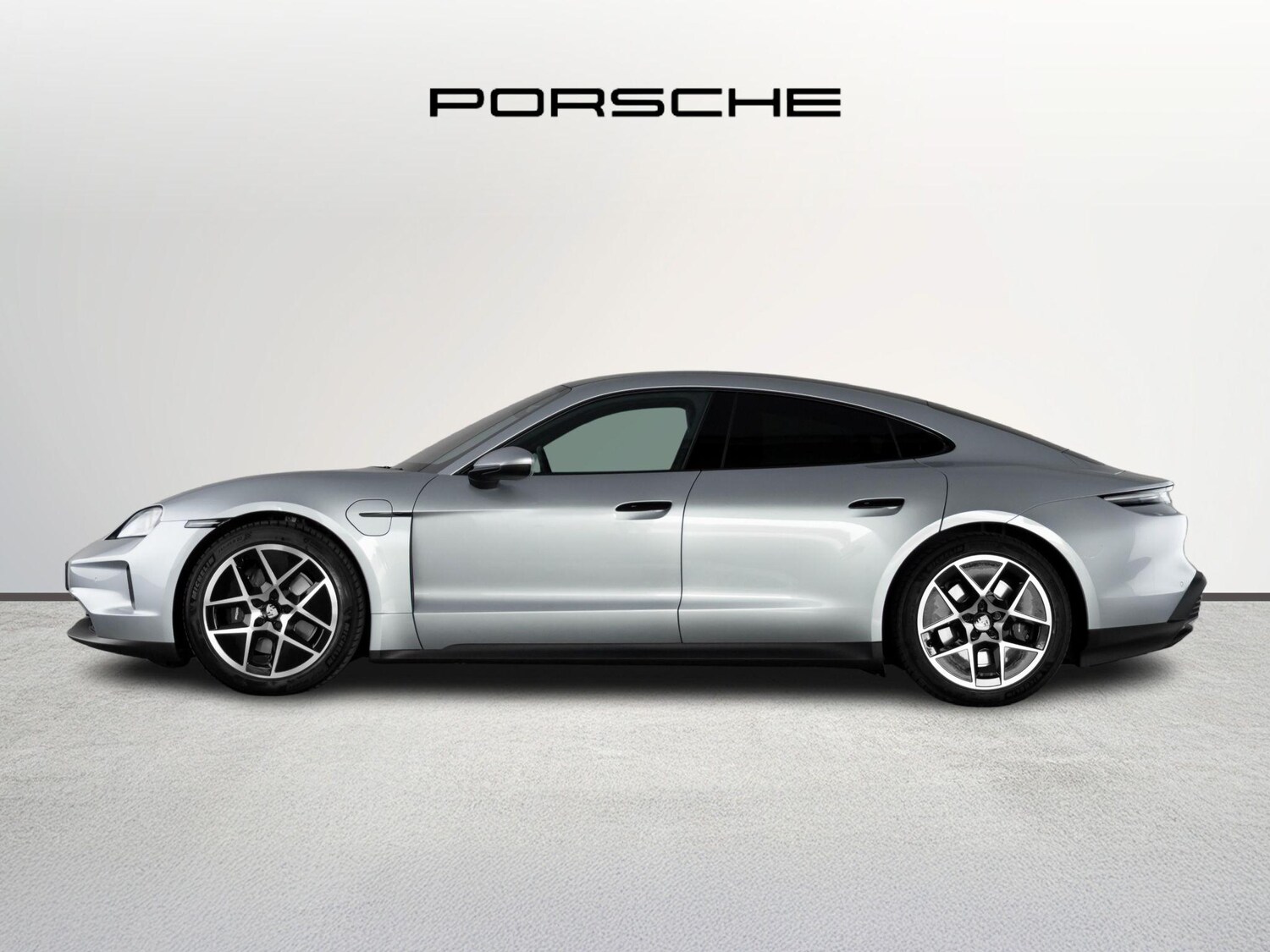 Used Porsche Taycan 2025 for sale - 76678151: Photo 6