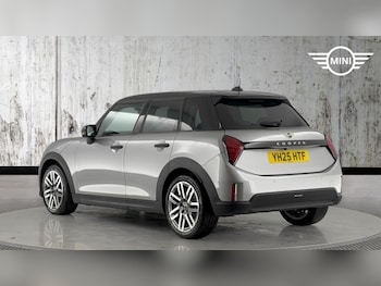 Used MINI Cooper 2025 for sale - 76760061: Photo